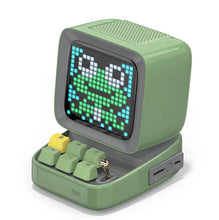 将图片加载到图库查看器，Divoom Ditoo Retro Pixel art Bluetooth Portable Speaker
